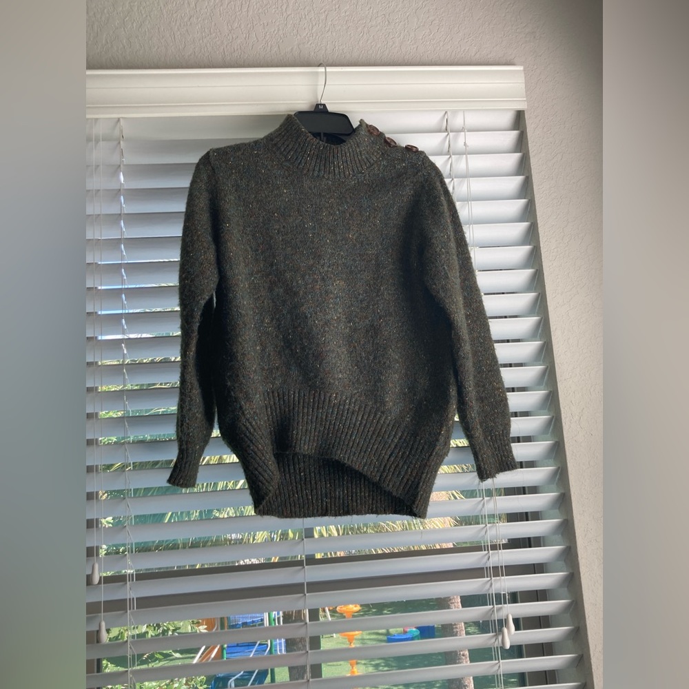 Simple Retro Green Mock Neck Sweater
